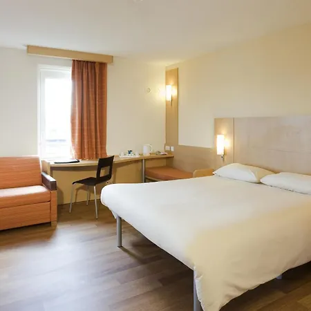 Ibis Temple Meads 3*