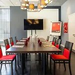 Ibis Temple Meads 3* 브리스틀