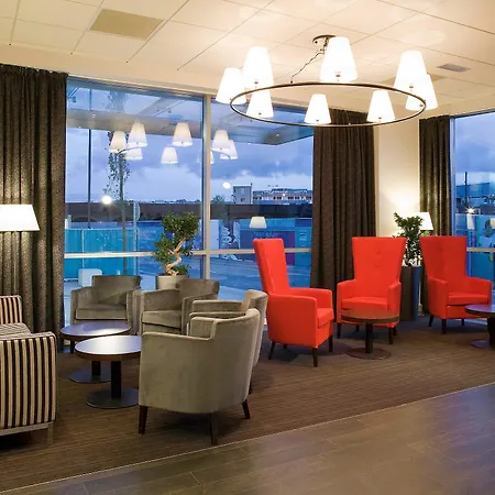 Ibis Temple Meads 3* Бристоль