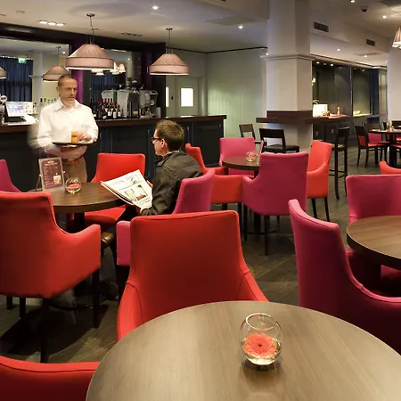 Ibis Temple Meads מלון בריסטול