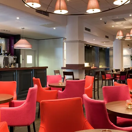 מלון Ibis Temple Meads 3*
