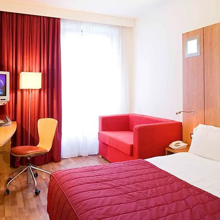 Ibis Temple Meads Bristol
