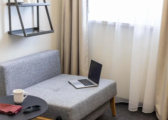 Отель Ibis Temple Meads 3*