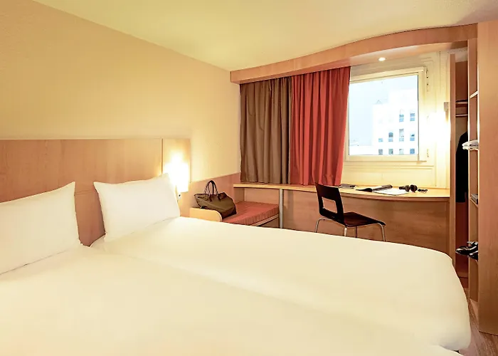 Ibis Temple Meads 3* Бристоль