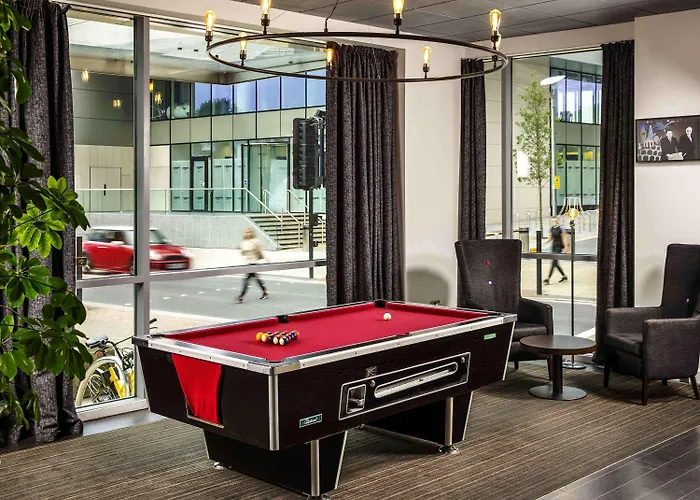 Ibis Temple Meads מלון 3*