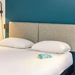 Hotell Ibis Temple Meads 3*