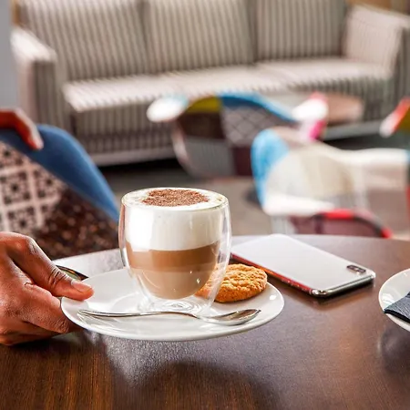 Hotel Ibis Temple Meads 3*