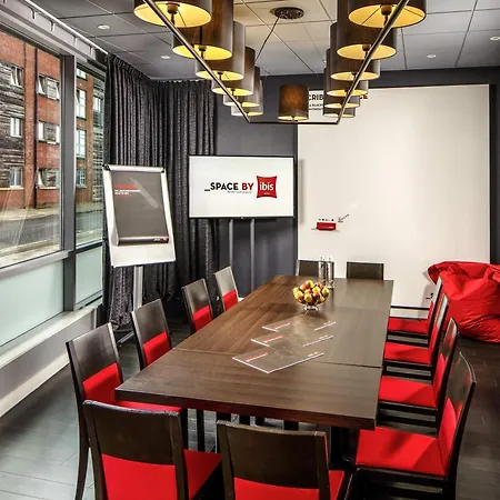 Ibis Temple Meads Hotel Bristol